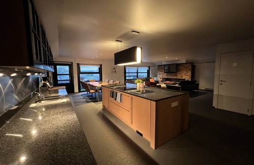 Veldegem House | 5* Loft for 16 with wellness near Bruges