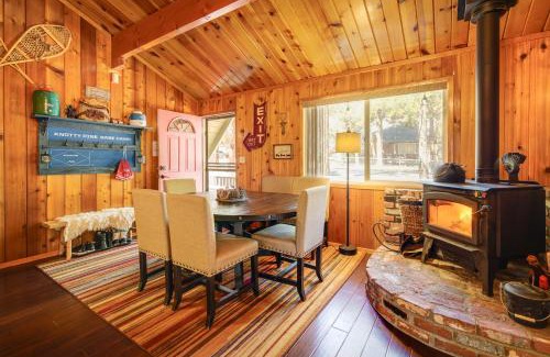 Sugarloaf House | 5 Mi to Big Bear Lake Pet-Friendly Gem Near Hikes