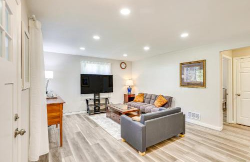 Rosedale House | 5 Mi to Downtown Baltimore Quiet Home with Porch