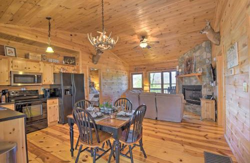 Blue Ridge House | 5 Mi to Dtwn Blue Ridge Whitetail Retreat