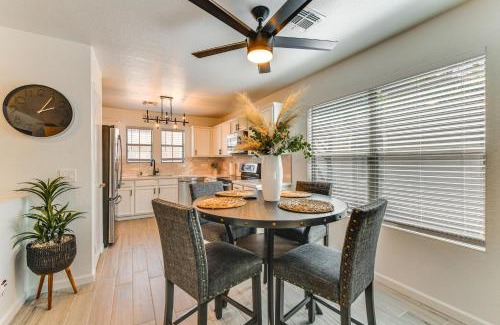 Gilbert House | 5 Mi to Dtwn Modern Gilbert Getaway with Yard!