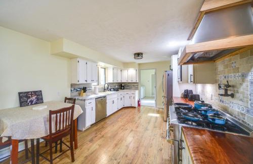 Grand Island Apartment | 5 Mi to Fonner Park Family Escape in Grand Island