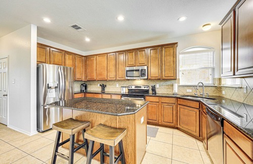 Cibolo House | 5 Mi to Randolph AFB: Spacious Cibolo Haven!