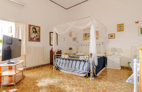 Lizzanello Apartment | 5 min from Lecce - DOMUS ANTIQUA