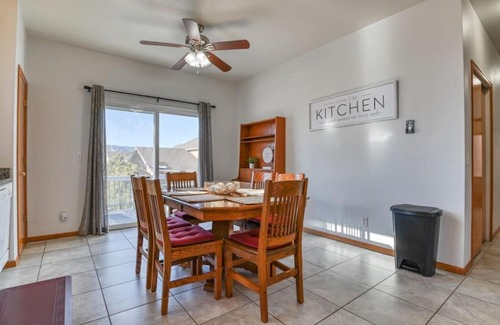 Gleneagle House | 5 Min to USAFA - Private 3 Bdr upstairs apartment