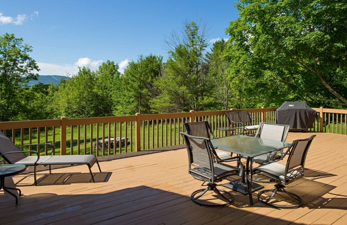 Windham House | 5 Min to Windham Mtn! Luxury Retreat w/Mountain Views! Natural Swimming Pond