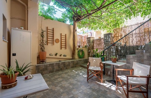 Aegina Town Apartment | 5-min walk from Aegina Port | Cozy Stay Near Beaches, Cafés & Island Fun