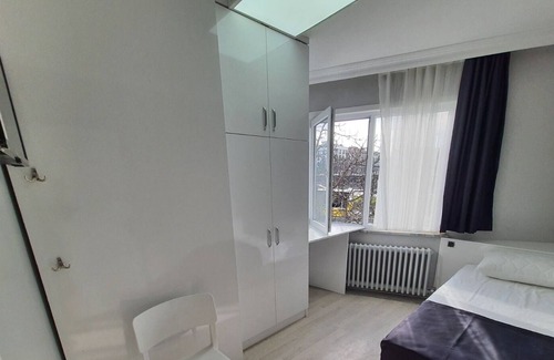Bahcelievler Apartment | 5 minutes subway,metrobus,hospitals,shopping malls