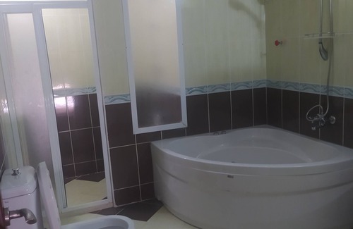 Mezetli Apartment | 5 minutes to Beach. Peaceful City Center 3 BR Family Flat with Park view.