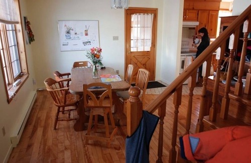 Sutton House | 5 minutes to Sutton! Family-sized house with a stunning view of Mont Sutton