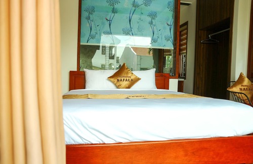 Cam Pho Bed & Breakfast | 5 minutes walking to the town center! Great rooms with balcony