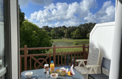 Talmont-Saint-Hilaire Apartment | 5-person apartment with lake view and 18-hole golf course not overlooked