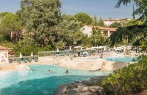 Rouret Condo | 5-person accommodation in a vacation village with swimming pools in Ardèche