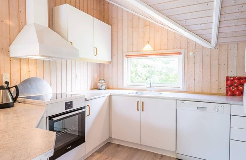 Skaven Strand House | 5 person holiday home in Tarm