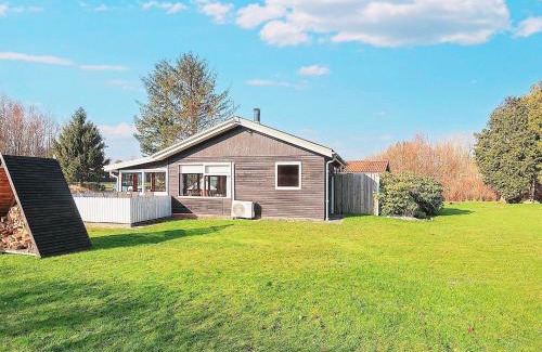 Hou House | 5 person holiday home in Hals-By Traum