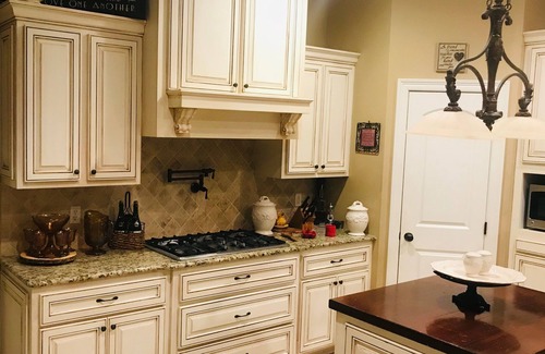 Ruston House | 5 star French country manor near LaTech and Squire Creek Golf Course
