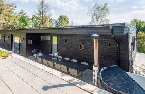 Vibæk Strand House | 5 star holiday home in Ebeltoft-By Traum