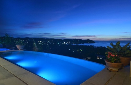 North End Villa | 5 Star Luxe, Ocean Views, Walk to Beach & Village, Full Staff, 8-10 BR Rates