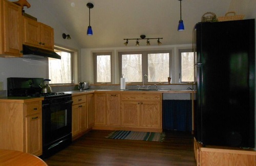 Fort Hill Cottage | 5 Star Reviews-Private setting-relax & unplug-near Fallingwater, Ohiopyle & GAP
