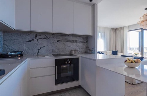 Bodrum City Center Villa | 5 Star Seafront Resort Flat with Private Beach