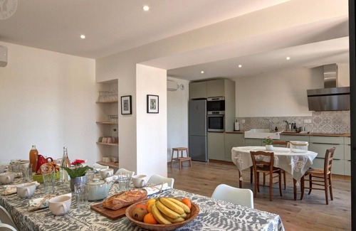 Luriecq Cottage | 5-suite luxury cottage with spa, near hiking trails