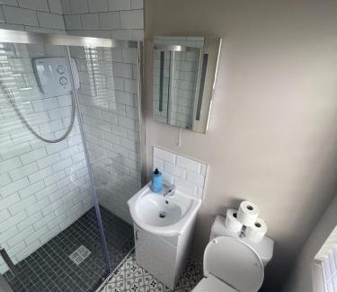 Bundoran House | 5 The Links - Tullan Strand