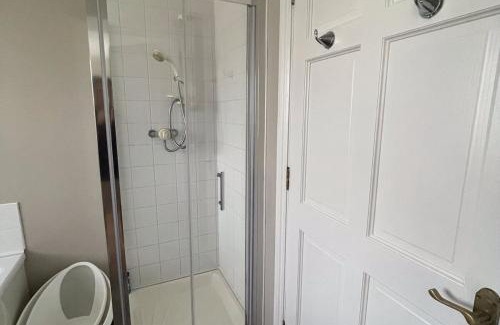 Bundoran House | 5 The Links - Tullan Strand