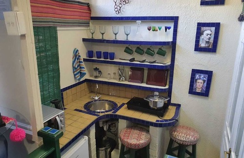 Strand Cottage | 5 x Bedrooms Self Catering 14 Sleeper