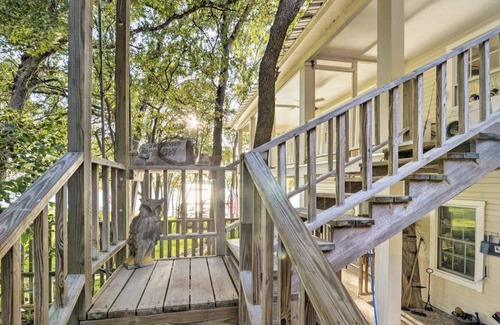 Belton Apartment | 50+ Community: Lakefront; treetop; studio w/ wrap around porch