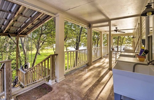 Belton Apartment | 50+ Community: Lakefront; treetop; studio w/ wrap around porch