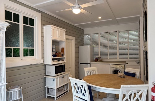 Horseshoe Bay Ski Chalet | 50 HSB your Island Oasis n Magnetic Island