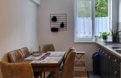 Baile Herculane Apartment | 50 m² Apartment ∙ 2 bedrooms ∙ 4 guests