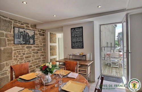 Guingamp House | 50 m² Gîte ∙ 1 bedroom ∙ 2 guests