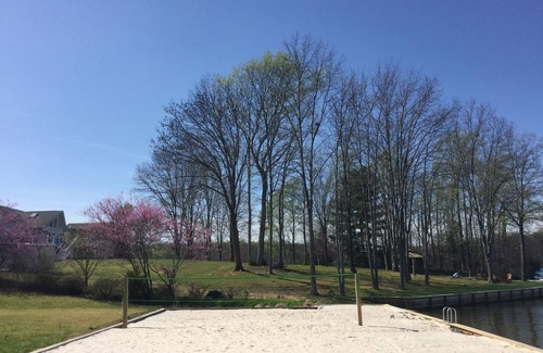 Aspen Hill House | 500 FT of secluded waterfront with private beach, boat ramp/dock and gameroom