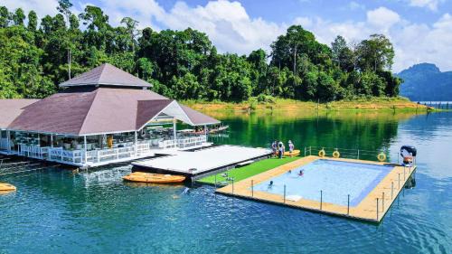 Ban Ta Khun Resort | 500 Rai Floating Resort