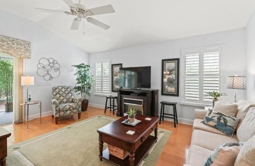 Caroline House | 501 Z3b VILLAGE OF CAROLINE by REMAX Premier