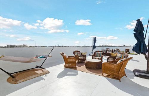 Cocoa Beach Villa | 51 N Orlando Ave