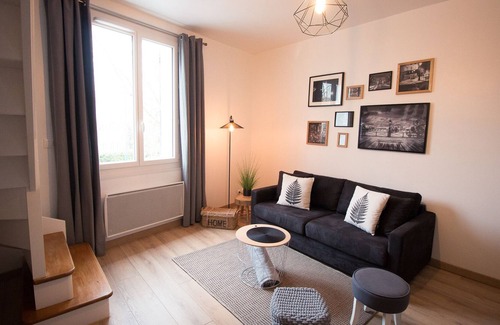 Pontoise Apartment | 52 sqm duplex apartment in the heart of Pontoise