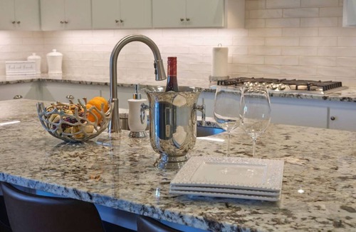 Woodland House | 526 Brand New, Luxury, Private, ADA accsessible Home Rental - 3 minutes off I-5