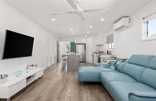 Port Macquarie House | 52A Chalmers Street Flynns Beach