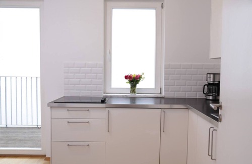 Prenzlauer Berg Apartment | 53QM STUDIO DESIGN APARTMENT by BENSIMON (6)