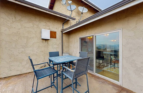 Dallesport Other | 540 m² Accommodation ∙ 4 bedrooms ∙ 10 guests