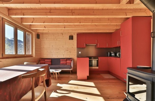 St. Luc Ski Chalet | 55 m² Chalet ∙ 2 bedrooms ∙ 4 guests