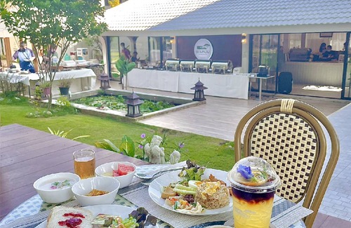 Chomphu Hotel | 55 m² Hotel ∙ 127 guests