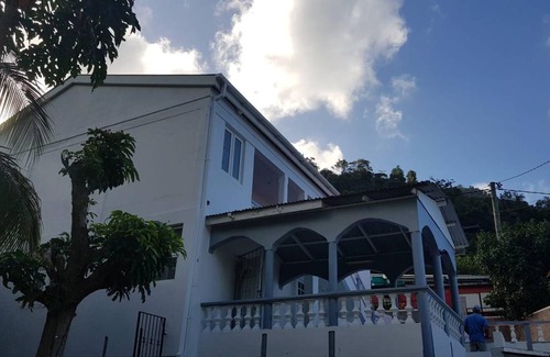 Soufriere House | 55 m² House ∙ 2 bedrooms ∙ 4 guests