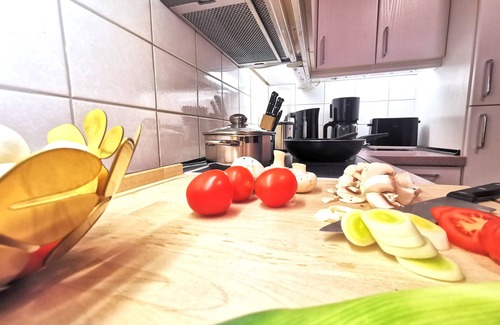 Schwarzenbek Apartment | 55m² apartment for 1-2 people, modern and stylishly furnished, with free parking