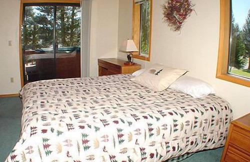 Tahoe Keys Condo | 589 Danube Drive in South Lake Tahoe