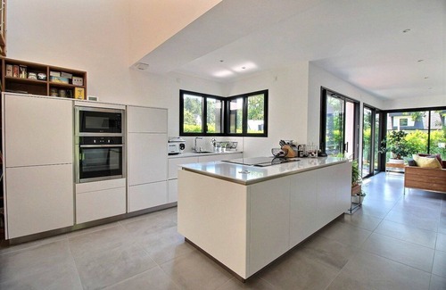Hardelot-Plage House | 59 GEORGES : House with garden and terrace, 2 bedrooms and office, sleeps 3 to 5.