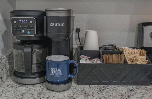 Tolar House | 5bd/3ba Oasis in Tolar - Cowboy Pool, Dog-Friendly, Playground, Sleeps 12