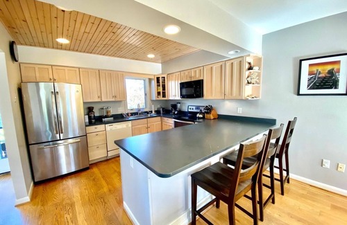 The Glade House | 5BR Beach Home in North Shores: Private Beach, Pool, & Rooftop Deck!